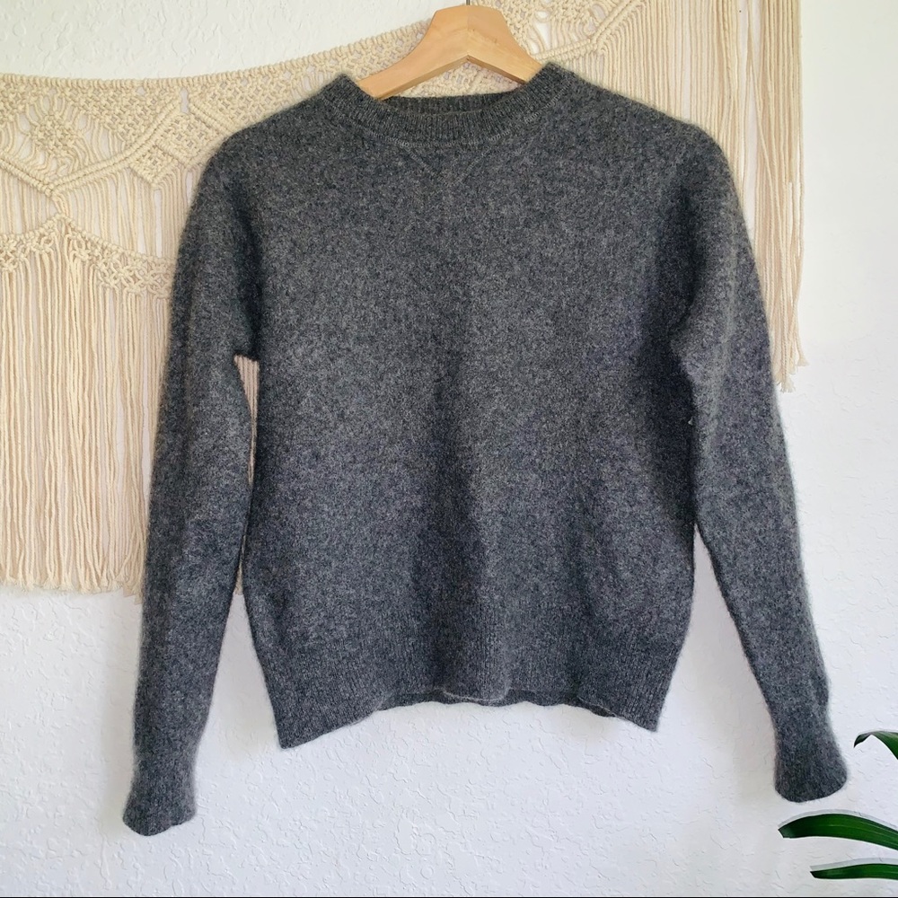 Lord & Taylor 2 Ply Cashmere sweater stone heather